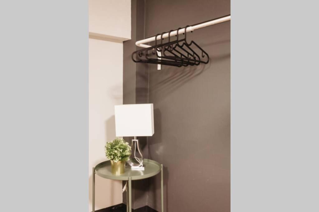 Căn hộ S1 Large Duplex Silom 3 Beds, Full Kitchen Wifi *